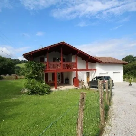 House Uste Gabea Casa de Férias